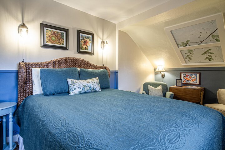 Room 49 of 62