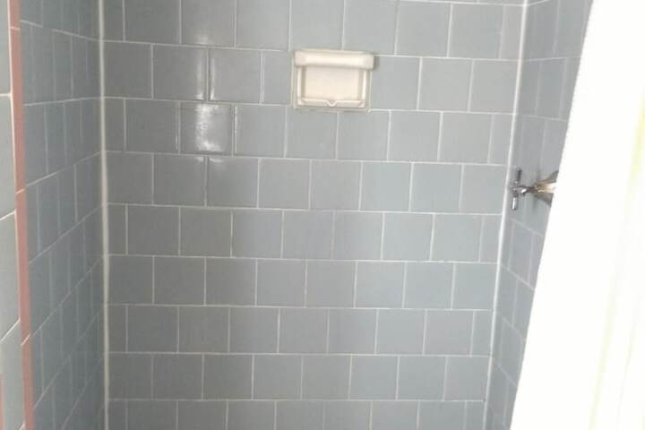 Room 8 of 14