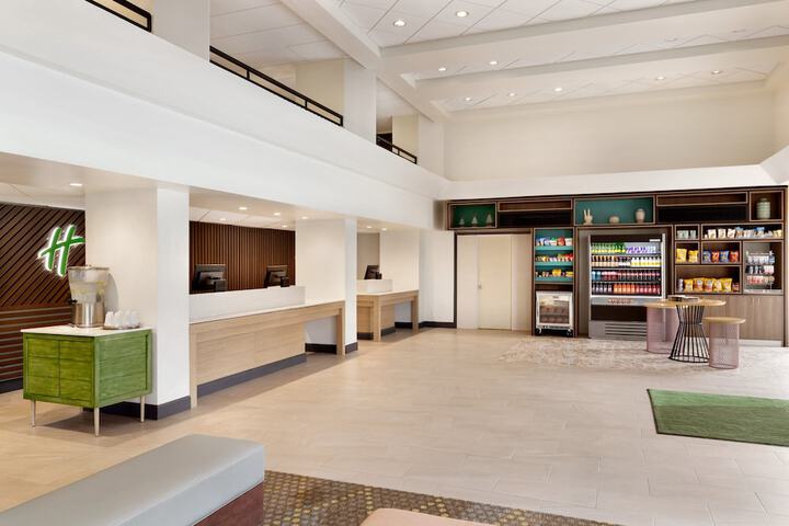Hotel Interior 10 of 34