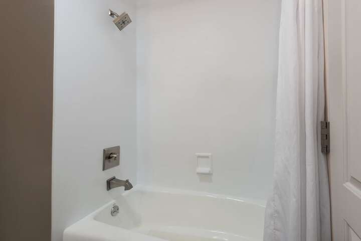 Room 18 of 24