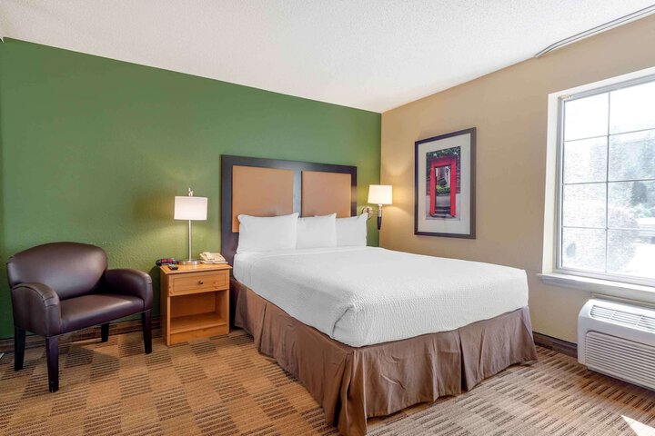Extended Stay America Suites Newark Woodbridge