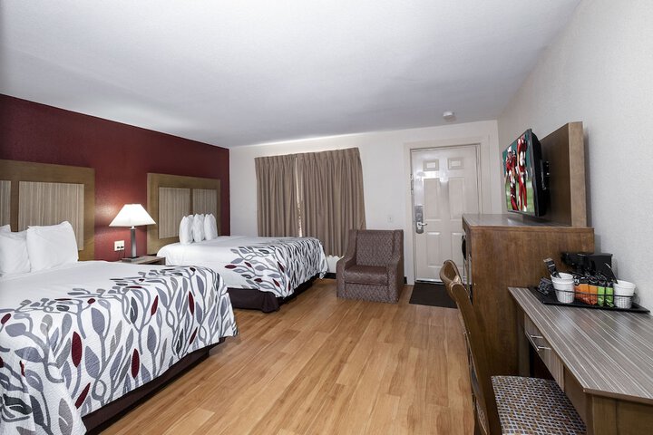 Room 26 of 37