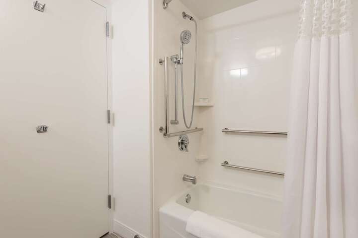 Room 14 of 29