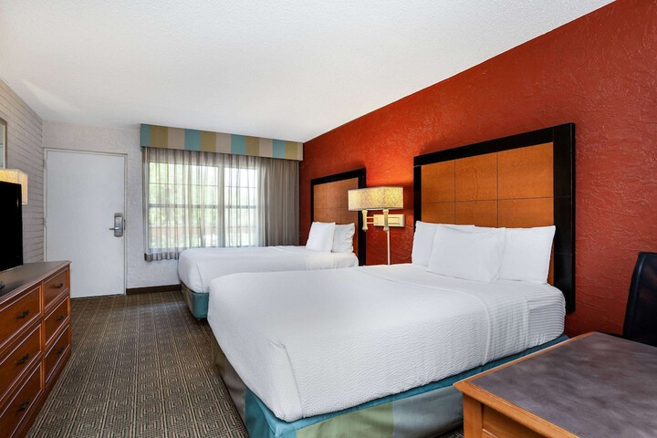 La Quinta Inn Tampa Airport Stadium Westshore