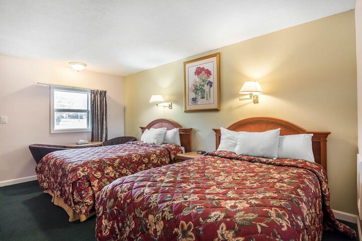 Rodeway Inn Bellows Falls