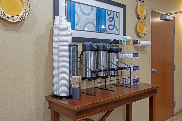 Breakfast/Coffee Service 33 of 36