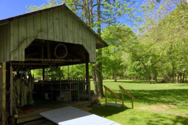 Knapps Creek Trout Lodge
