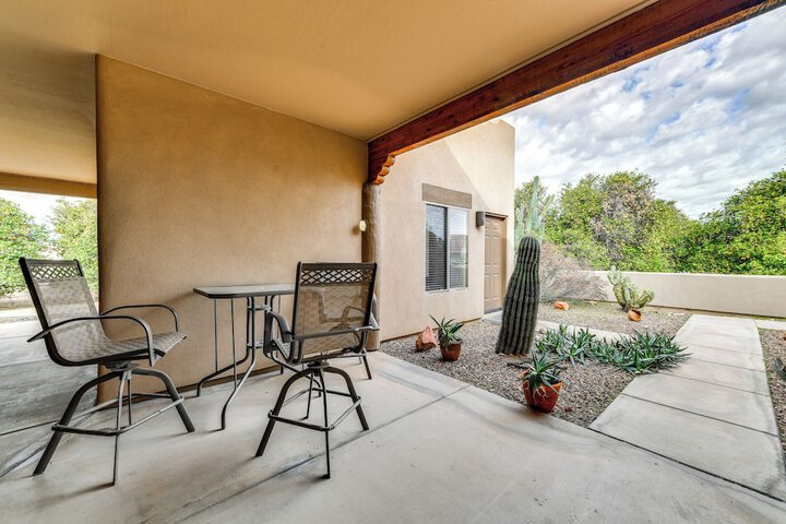 4 Mi to San Tan Mtn Trails: Arizona Studio!
