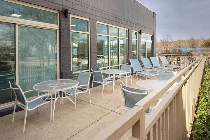 Terrace/Patio 40 of 40
