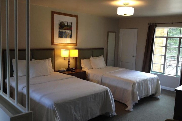 Room 15 of 43