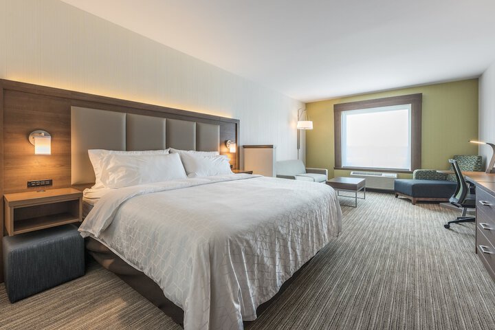 Room 20 of 36