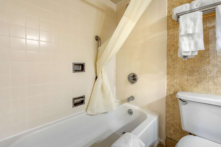 Room 20 of 45