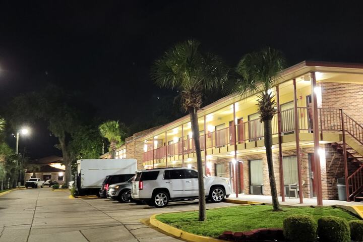 Hotel 3 of 36