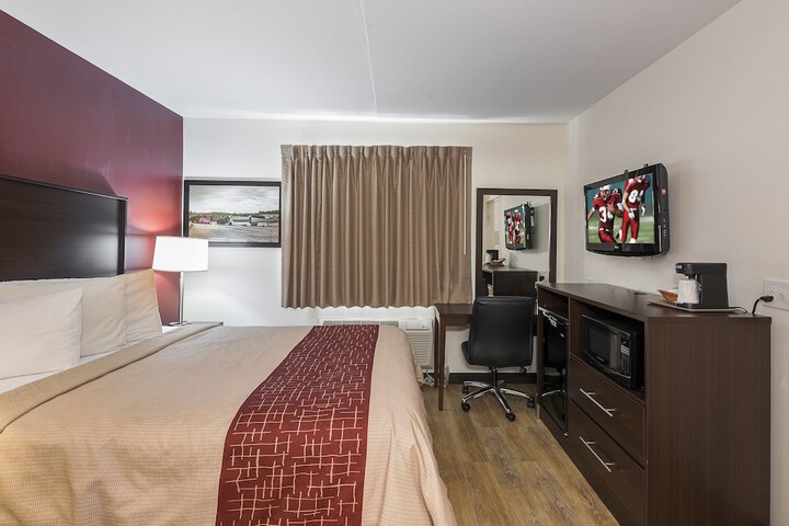 Room 13 of 33