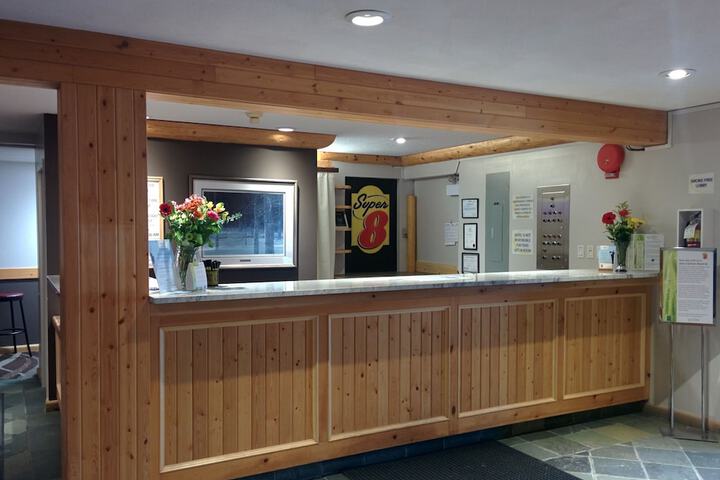 Super 8 by Wyndham Valemount