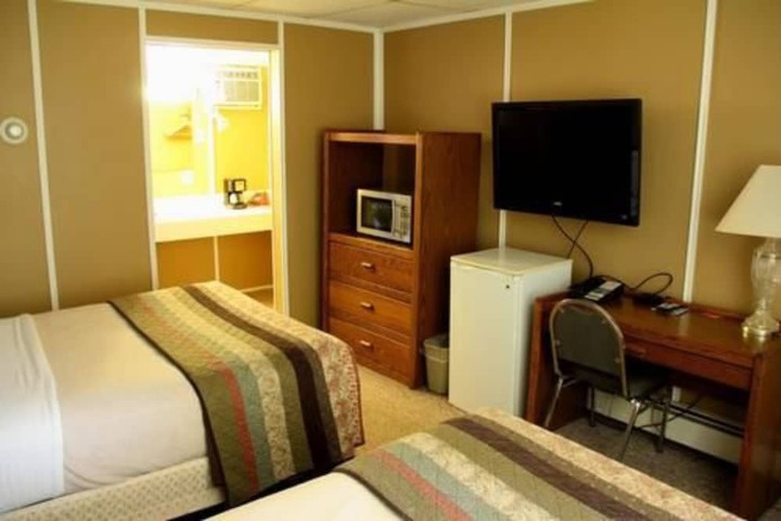 Room 20 of 40