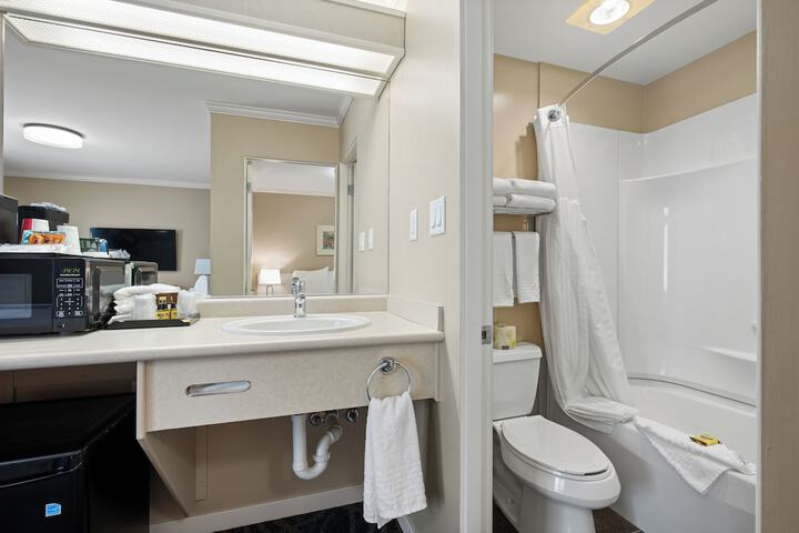 Glenwood Inn & Suites