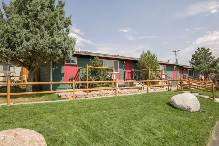 Yellowstone Gateway Inn