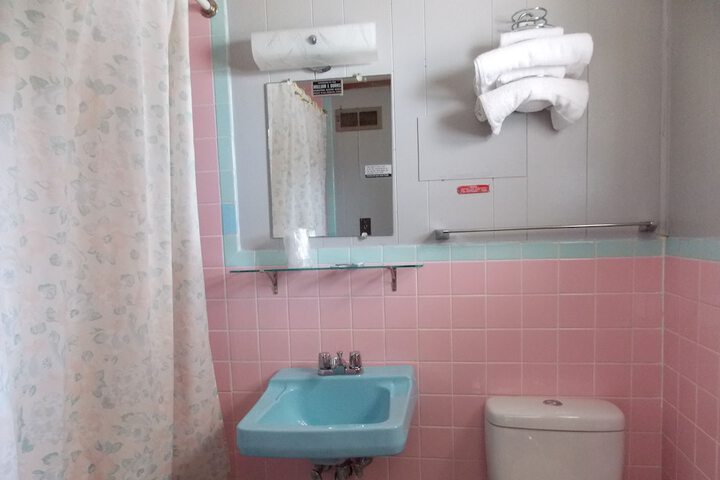 Room 42 of 48