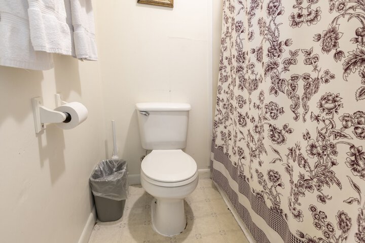 Room 202 of 309