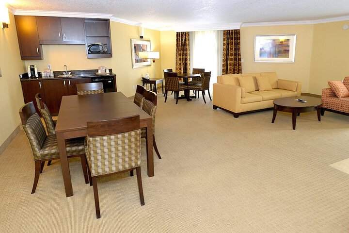 Holiday Inn Hotel & Suites San Mateo-San Francisco SFO by IHG