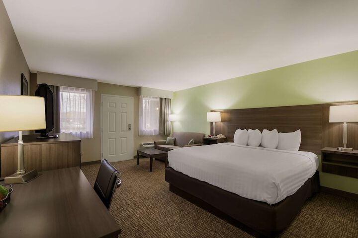 Room 5 of 26
