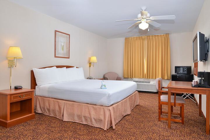 Room 16 of 21