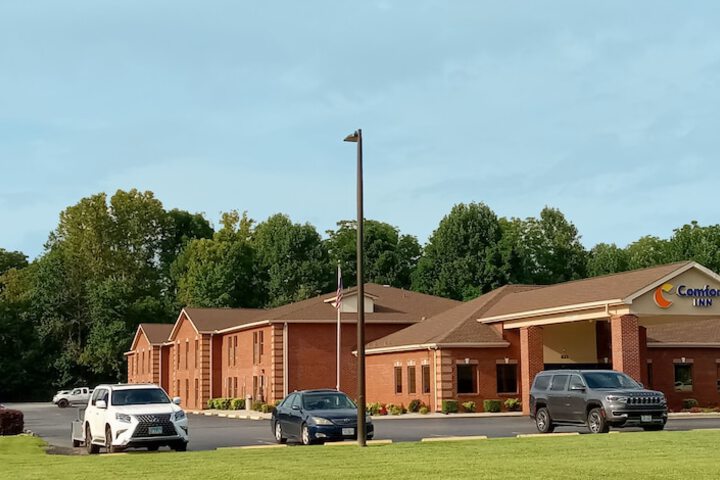 Comfort Inn Marion near Downtown & Blue Ridge PKWY
