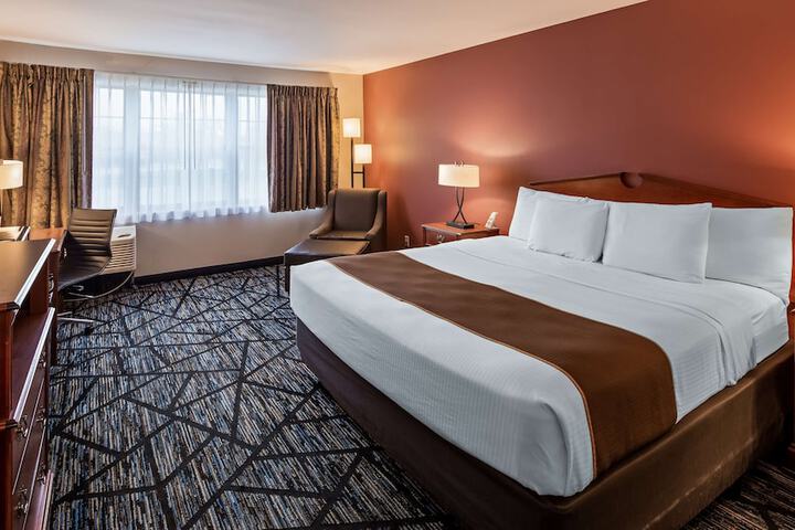 Room 21 of 28