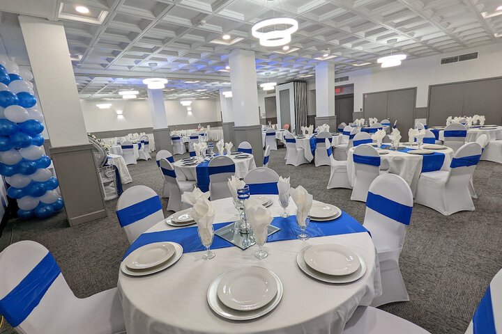 Ballroom/Hall 72 of 80