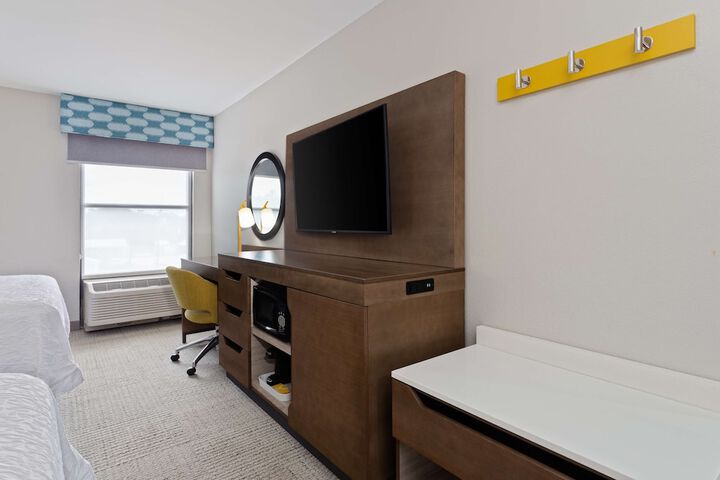 Room 30 of 85