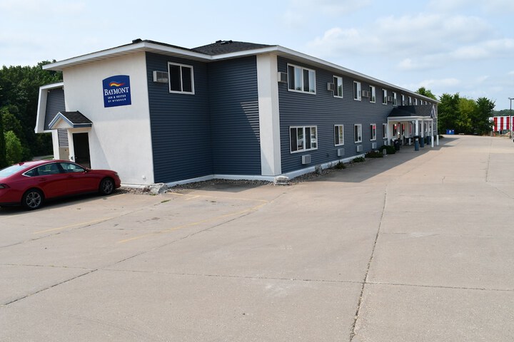 Baymont Inn & Suites by Wyndham Platteville