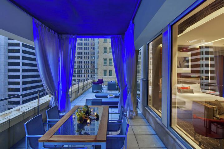 The Joule Dallas
