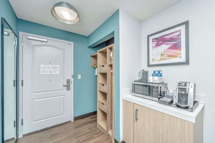 Hilton Garden Inn Charleston Airport