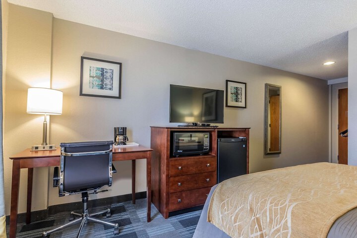 Room 38 of 47