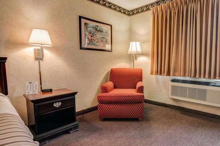 Room 13 of 31