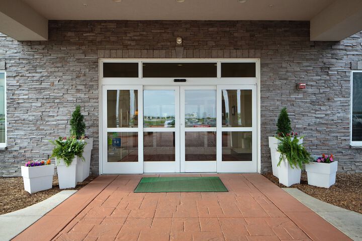 Holiday Inn Bloomington-Airport by IHG