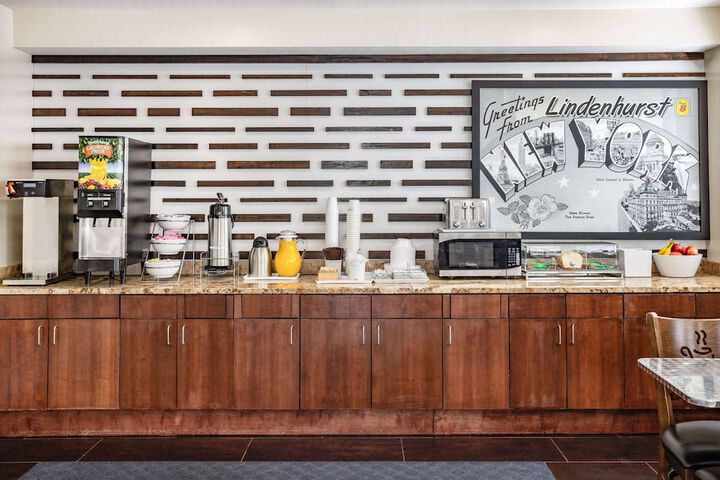 Breakfast/Coffee Service 27 of 29