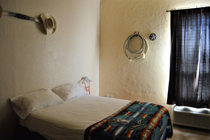 Room 39 of 45