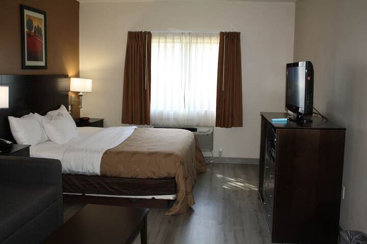 Room 85 of 129