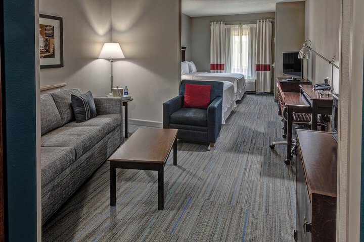Room 11 of 23