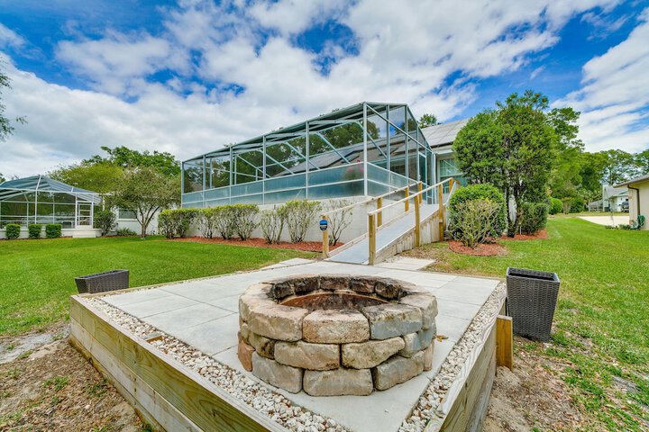 Sunny Home w / Pool & Lanai - Near Rainbow River!