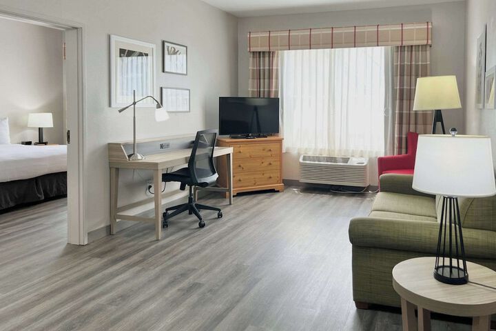 Room 36 of 46