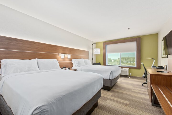 Holiday Inn Express Hotel and Suites West Valley by IHG
