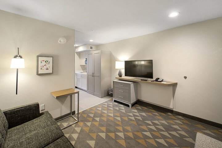 Room 20 of 61