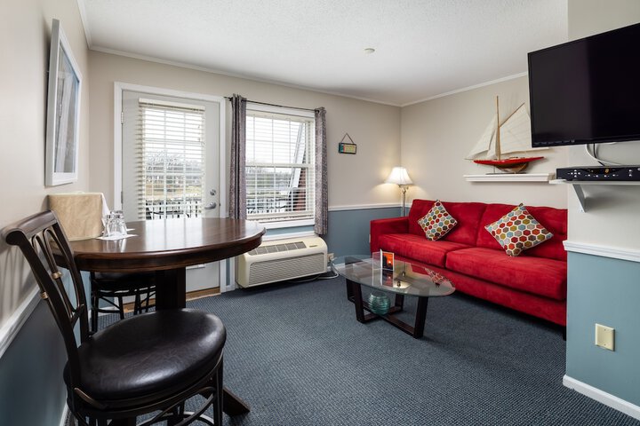 Room 51 of 279
