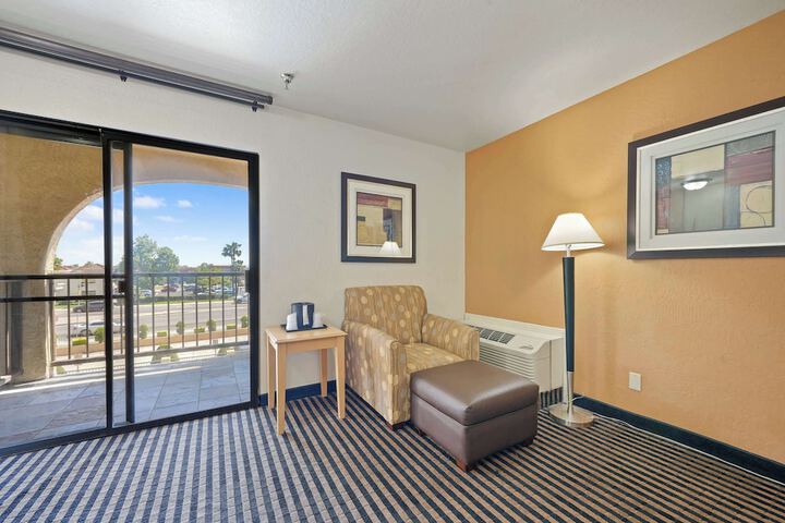 Room 29 of 49