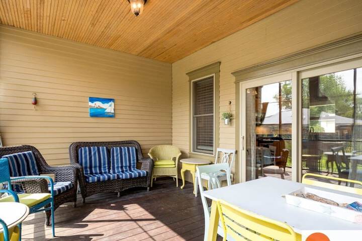 Lake Life Getaway - Condo Near Downtown