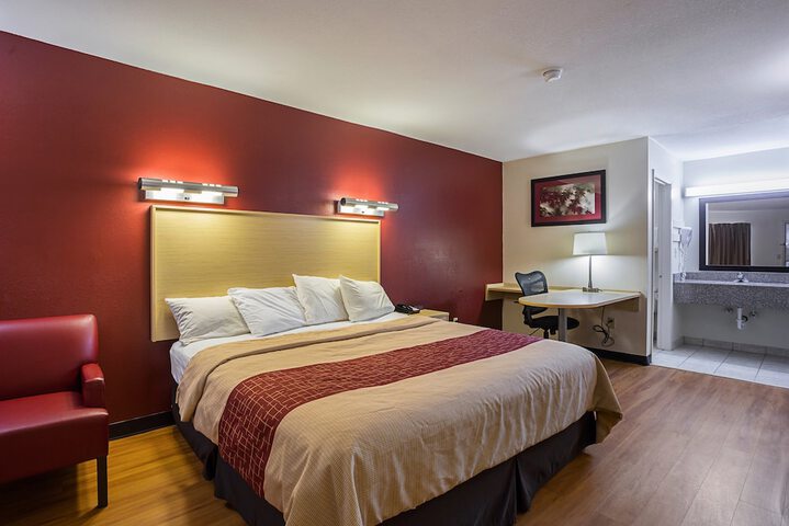 Room 28 of 31