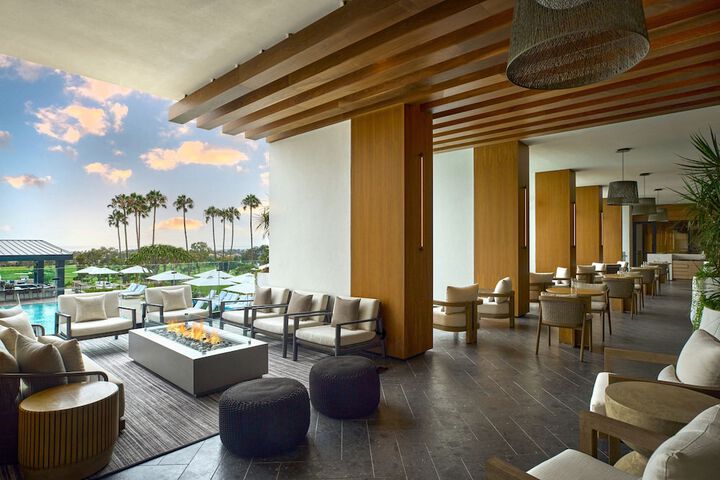 VEA Newport Beach a Marriott Resort & Spa